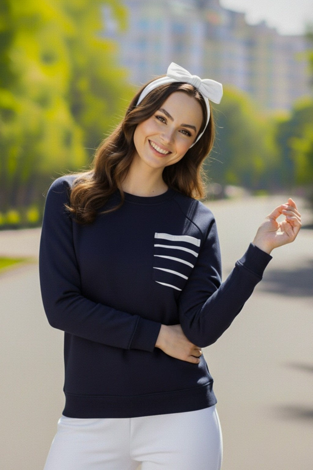 Winter Pocket Sweatshirt + Gift (3 Color)