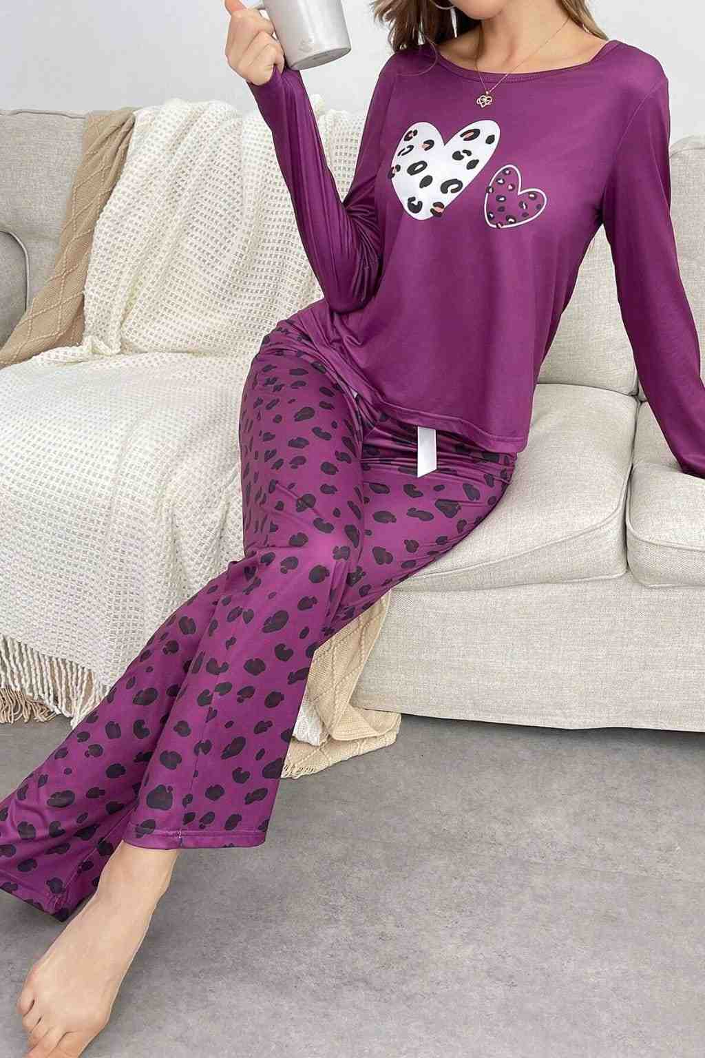 Magenta Purple Leopard Skin Printed Night Suit